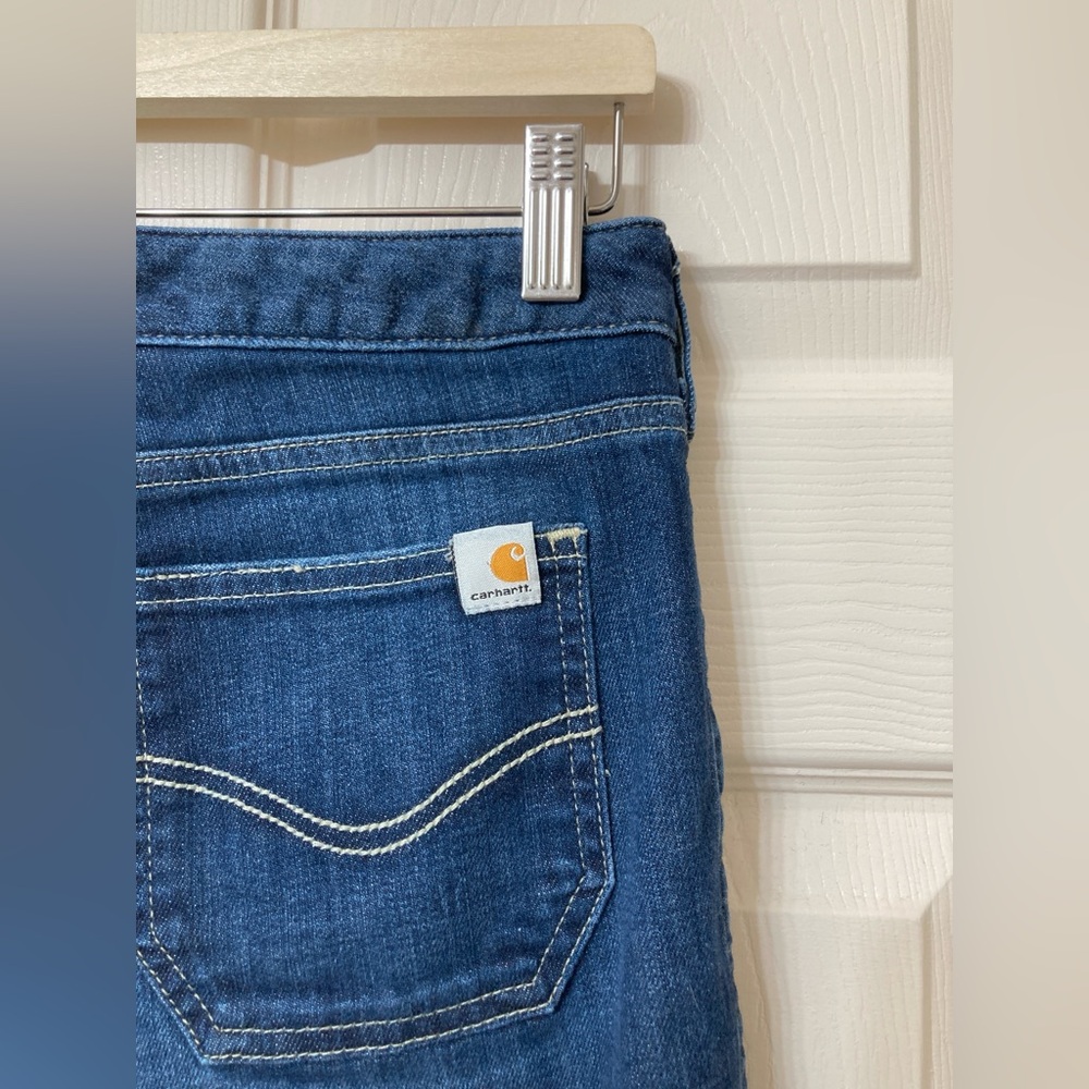 Carhartt Women’s Rolled Cuff Dark Wash Denim Bermuda Jean Shorts Size 2 Coastal - Picture 6 of 8